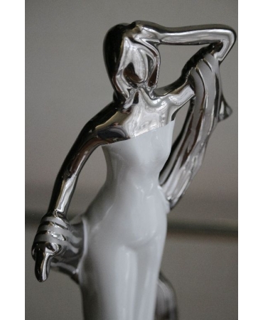 Скульптура "Silver woman" 34 см