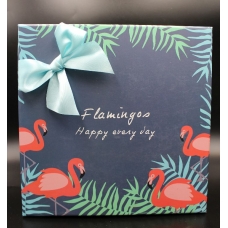 Подарочная коробка голубая с фламинго