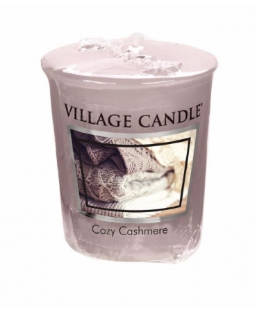 аромасвічка village candle затешний кашемір