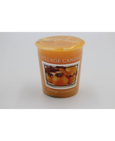 аромасвічка village candle апельсин та кориця