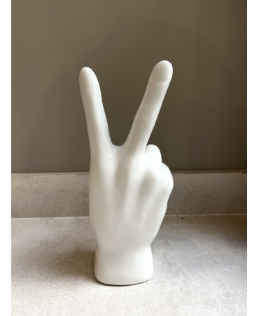 Скульптура "символ миру" 24 см