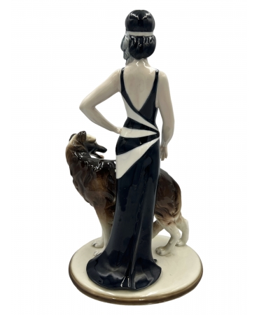 Порцелянова статуетка "Дама з собачкою " 34 см.