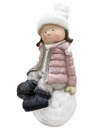 Фігурка Дівчинка на снігу 46 см